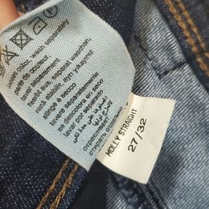 Mavi "Molly" Mid-rise, straight leg, dark wash